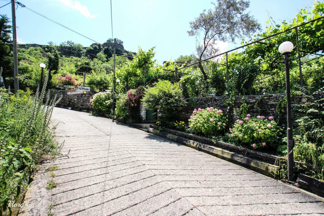 Flora'S Guesthouse 'The Fir Gate' จีโรคาสเตอร์ ภายนอก รูปภาพ